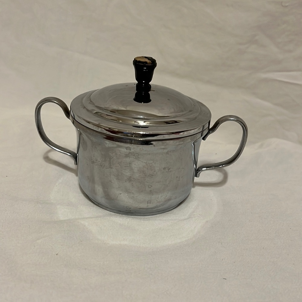 Sugar holder